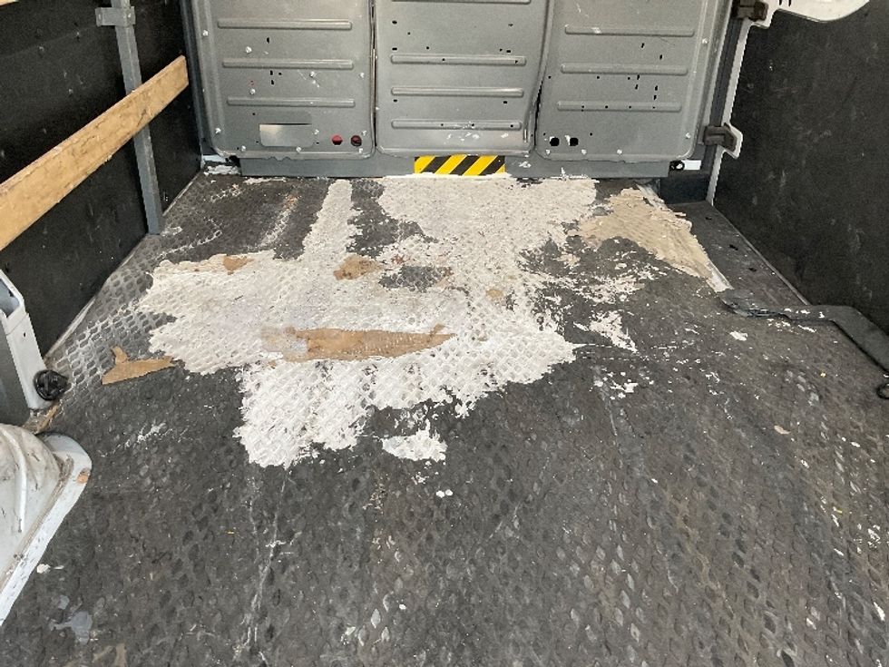 Cargo Van (Panel Van)-Light and Medium Duty Trucks-Ford-2020-Transit 150-Torrance-CA-138,730\n\t\tmiles-$ 20,250 - Image 28