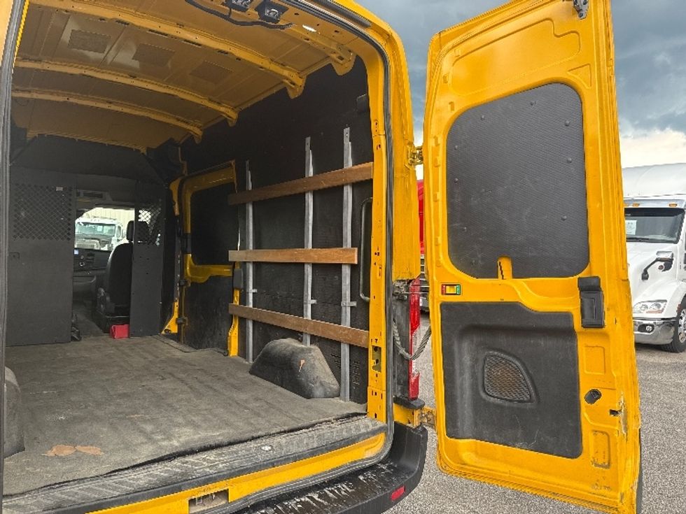 Cargo Van (Panel Van)-Light and Medium Duty Trucks-Ford-2020-Transit 250-Akron-OH-76,334\n\t\tmiles-$ 29,250 - Image 10