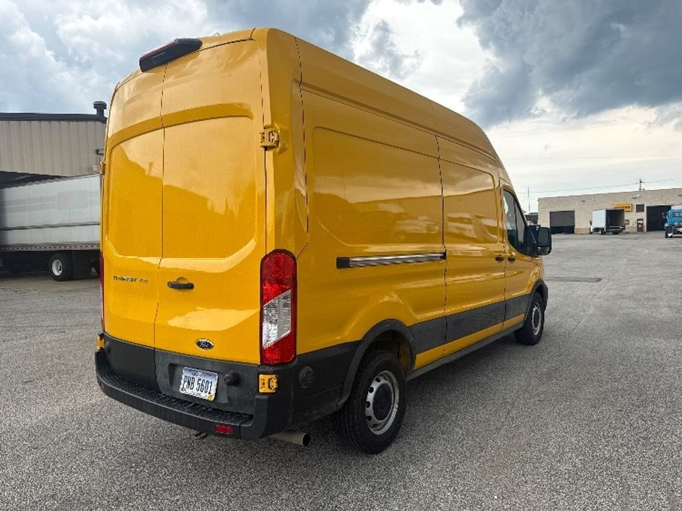 Cargo Van (Panel Van)-Light and Medium Duty Trucks-Ford-2020-Transit 250-Akron-OH-76,334\n\t\tmiles-$ 29,250 - Image 11