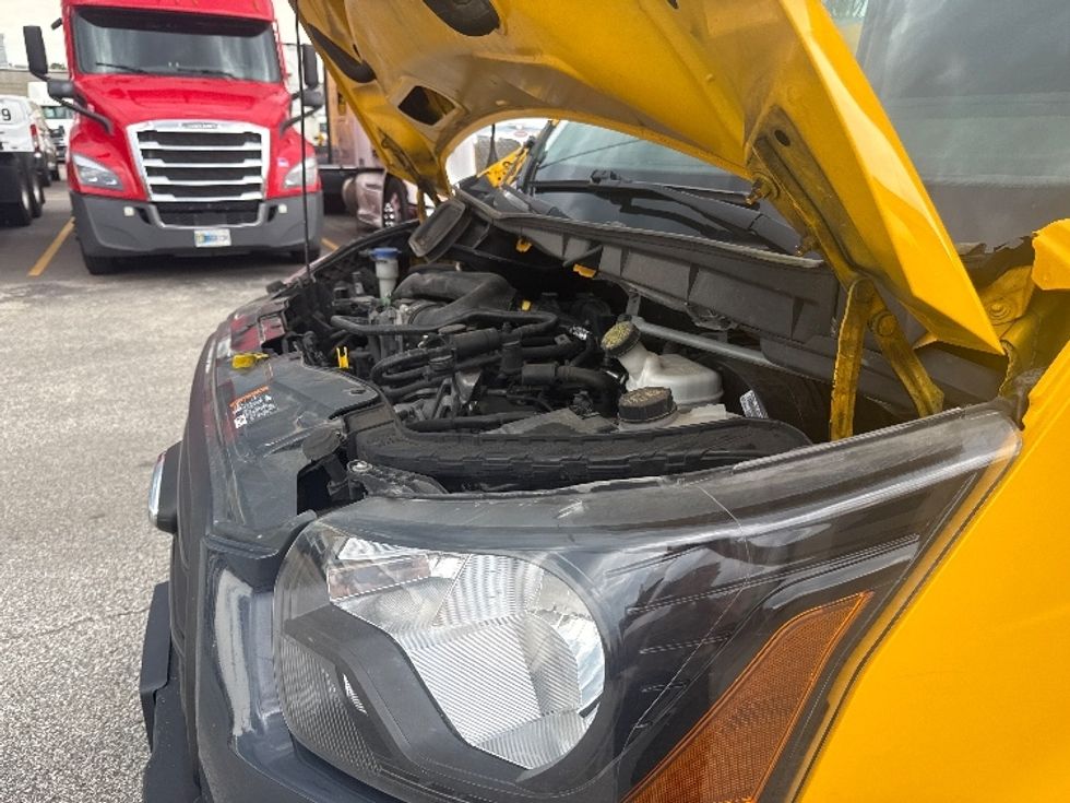 Cargo Van (Panel Van)-Light and Medium Duty Trucks-Ford-2020-Transit 250-Akron-OH-76,334\n\t\tmiles-$ 29,250 - Image 19