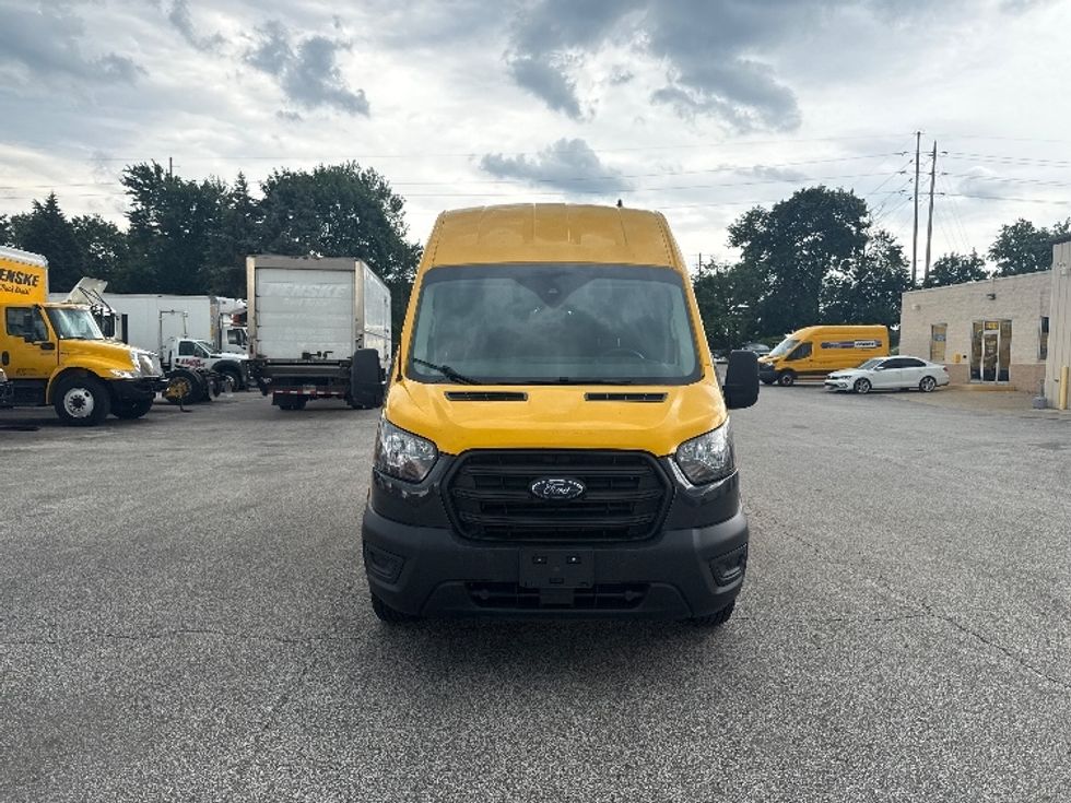 Cargo Van (Panel Van)-Light and Medium Duty Trucks-Ford-2020-Transit 250-Akron-OH-76,334\n\t\tmiles-$ 29,250 - Image 2