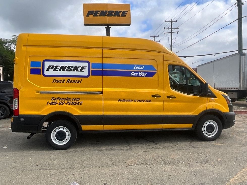 Cargo Van (Panel Van)-Light and Medium Duty Trucks-Ford-2020-Transit 250-Alexandria-VA-86,686\n\t\tmiles-$ 28,250 - Image 11