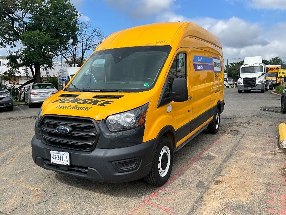 Cargo Van (Panel Van)-Light and Medium Duty Trucks-Ford-2020-Transit 250-Alexandria-VA-86,686\n\t\tmiles-$ 28,250 - Image 3