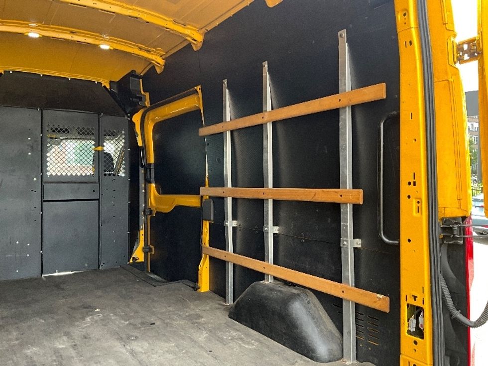 Cargo Van (Panel Van)-Light and Medium Duty Trucks-Ford-2020-Transit 250-Alexandria-VA-86,686\n\t\tmiles-$ 28,250 - Image 9