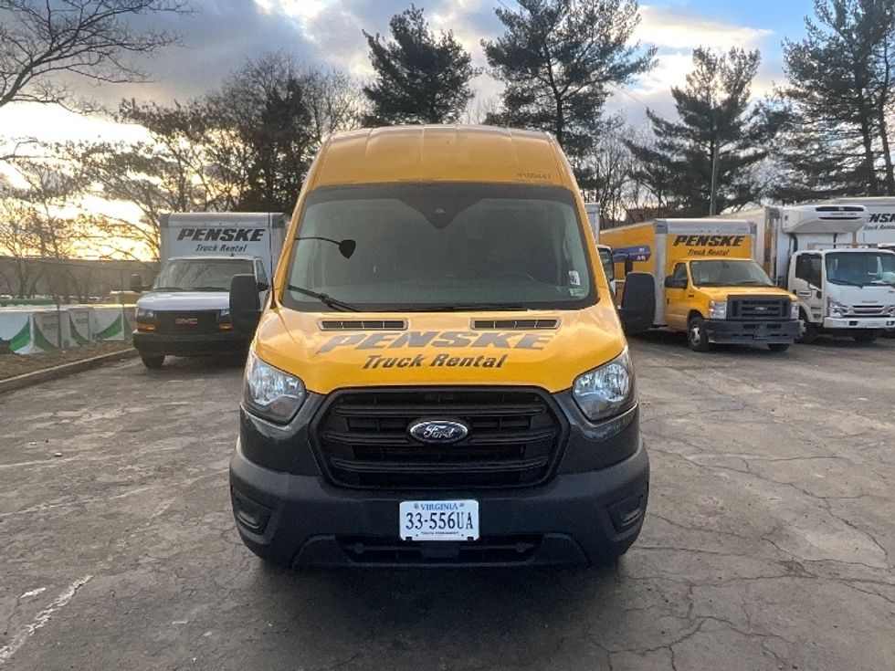 Cargo Van (Panel Van)-Light and Medium Duty Trucks-Ford-2020-Transit 250-Alexandria-VA-95,448\n\t\tmiles-$ 30,500 - Image 2