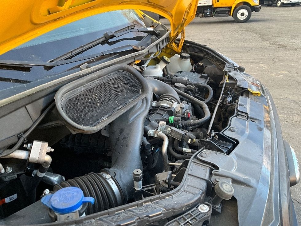 Cargo Van (Panel Van)-Light and Medium Duty Trucks-Ford-2020-Transit 250-Alexandria-VA-95,448\n\t\tmiles-$ 30,500 - Image 21