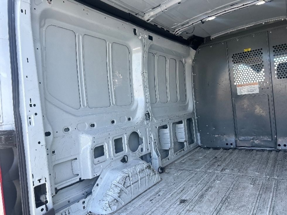 Cargo Van (Panel Van)-Light and Medium Duty Trucks-Ford-2020-Transit 250-Anaheim-CA-44,456\n\t\tmiles-$ 33,000 - Image 11