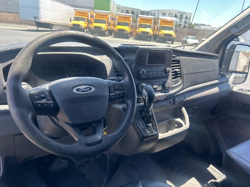 Cargo Van (Panel Van)-Light and Medium Duty Trucks-Ford-2020-Transit 250-Anaheim-CA-44,456\n\t\tmiles-$ 33,000 - Image 18