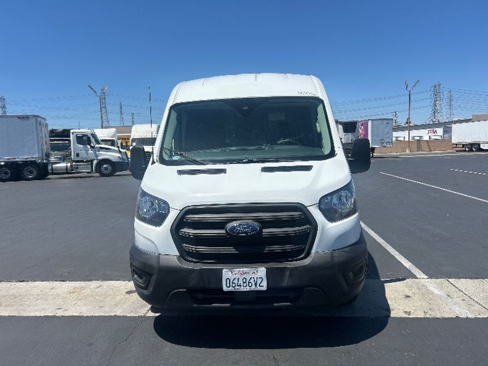 Cargo Van (Panel Van)-Light and Medium Duty Trucks-Ford-2020-Transit 250-Anaheim-CA-44,456\n\t\tmiles-$ 33,000 - Image 2