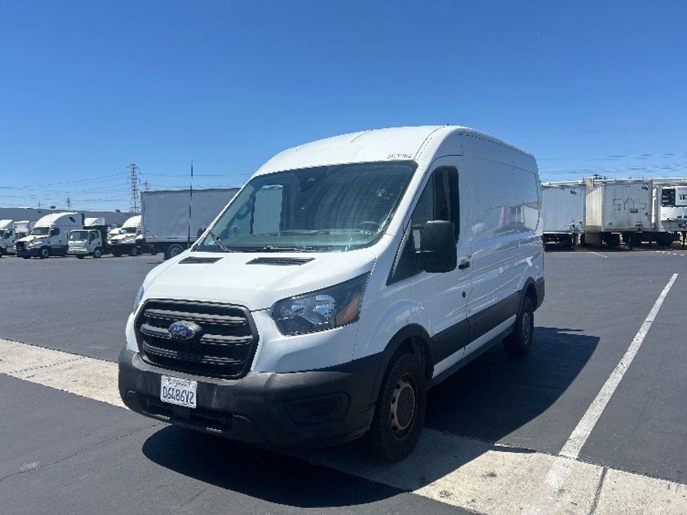Cargo Van (Panel Van)-Light and Medium Duty Trucks-Ford-2020-Transit 250-Anaheim-CA-44,456\n\t\tmiles-$ 33,000 - Image 3