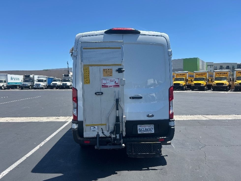 Cargo Van (Panel Van)-Light and Medium Duty Trucks-Ford-2020-Transit 250-Anaheim-CA-44,456\n\t\tmiles-$ 33,000 - Image 7