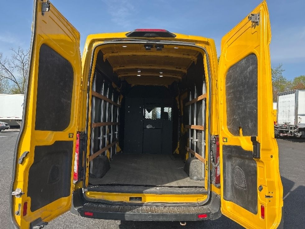 Cargo Van (Panel Van)-Light and Medium Duty Trucks-Ford-2020-Transit 250-Belcamp-MD-74,164\n\t\tmiles-$ 29,500 - Image 8