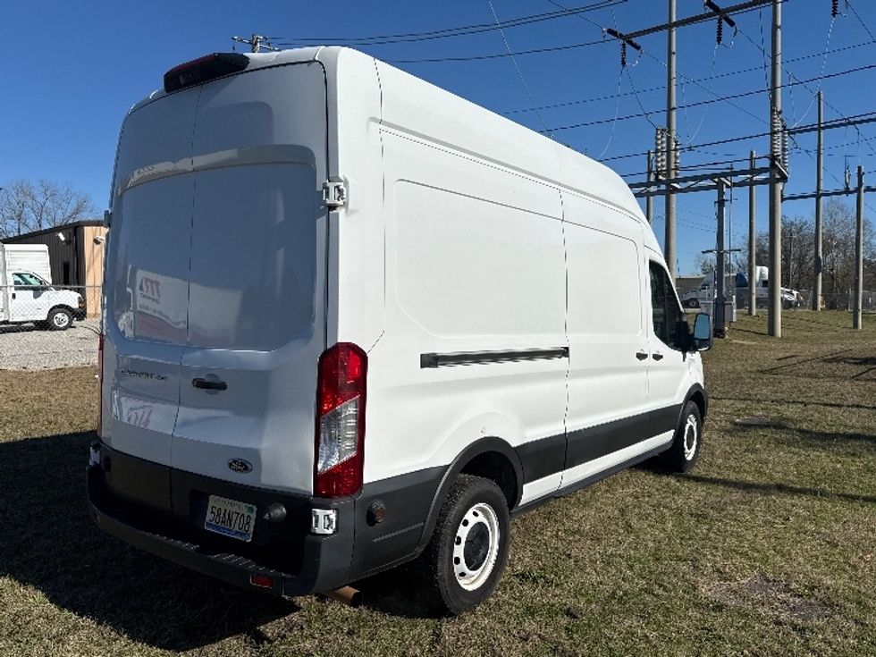 Cargo Van (Panel Van)-Light and Medium Duty Trucks-Ford-2020-Transit 250-Birmingham-AL-113,062\n\t\tmiles-$ 30,250 - Image 13