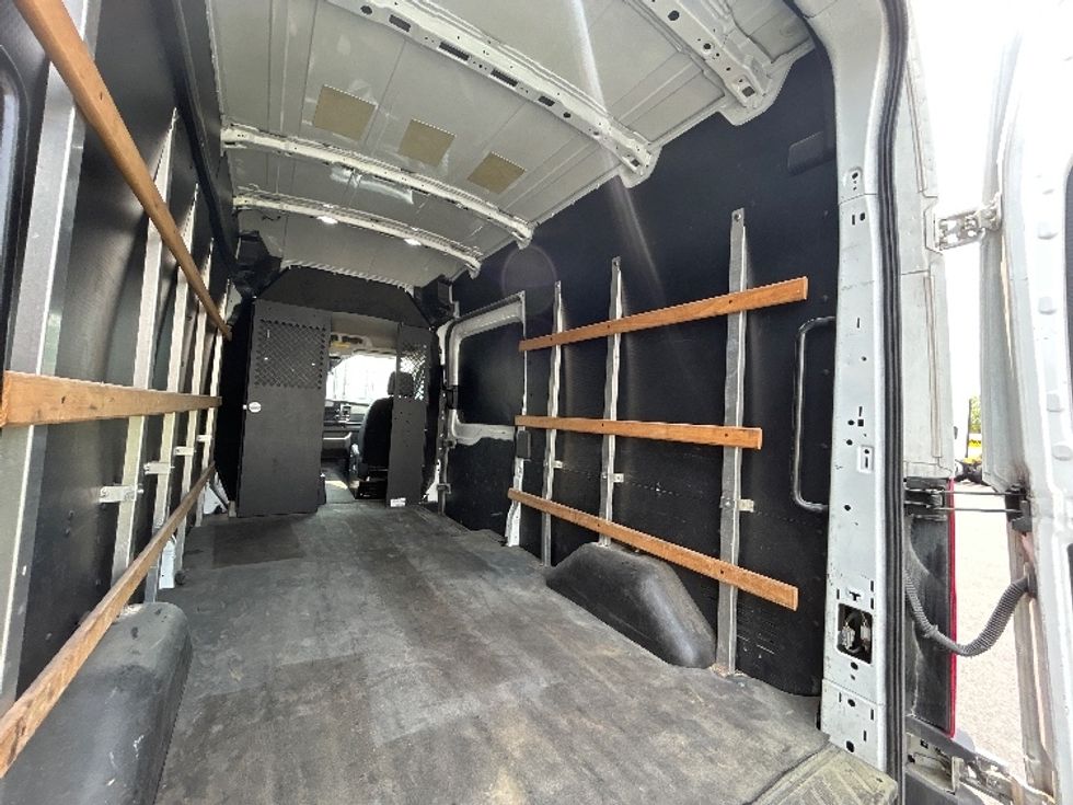 Cargo Van (Panel Van)-Light and Medium Duty Trucks-Ford-2020-Transit 250-Braintree-MA-104,792\n\t\tmiles-$ 30,000 - Image 12