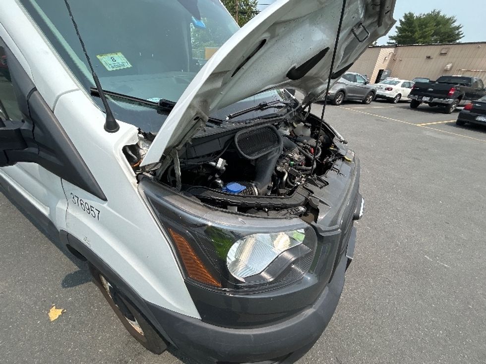Cargo Van (Panel Van)-Light and Medium Duty Trucks-Ford-2020-Transit 250-Braintree-MA-104,792\n\t\tmiles-$ 30,000 - Image 23