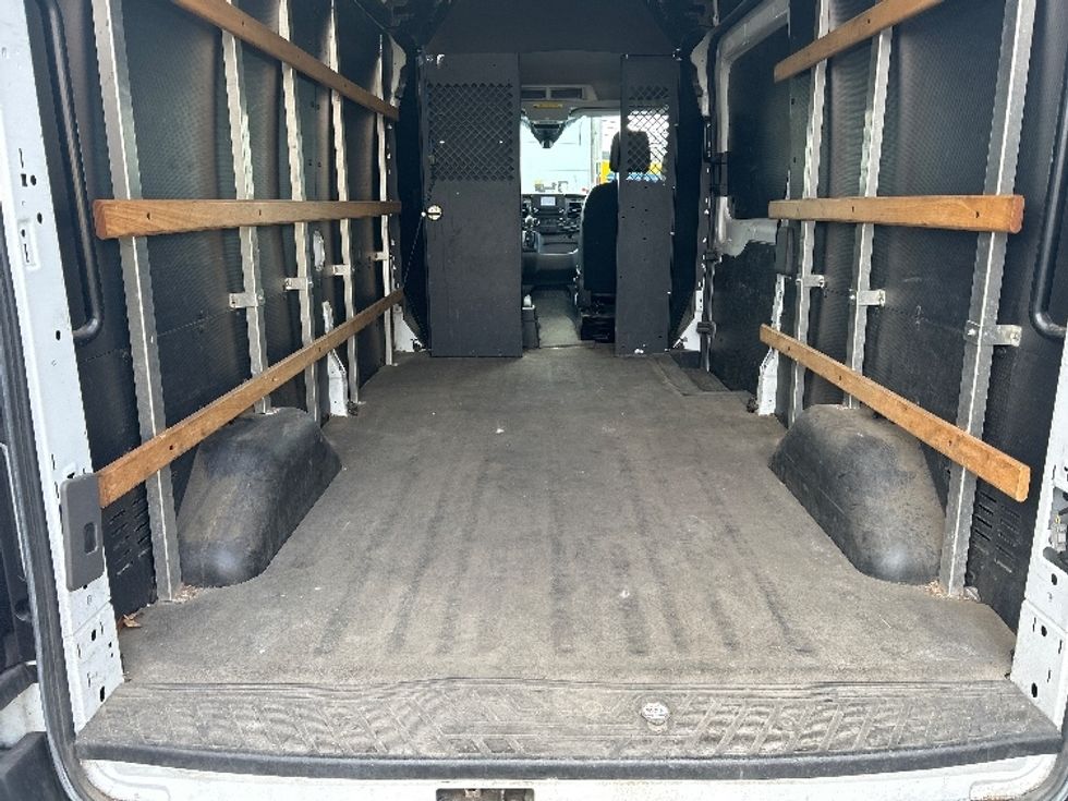 Cargo Van (Panel Van)-Light and Medium Duty Trucks-Ford-2020-Transit 250-Braintree-MA-90,219\n\t\tmiles-$ 31,250 - Image 10