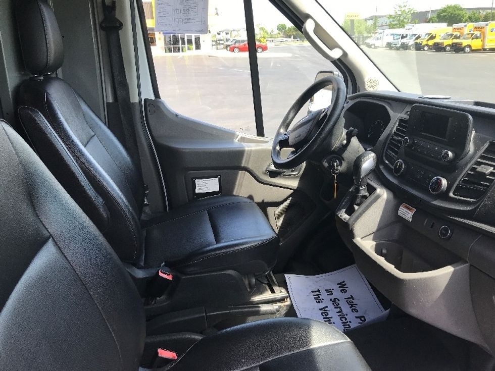 Cargo Van (Panel Van)-Light and Medium Duty Trucks-Ford-2020-Transit 250-Brooklyn Park-MN-95,991\n\t\tmiles-$ 32,250 - Image 18