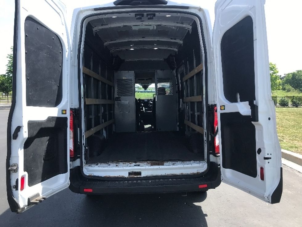Cargo Van (Panel Van)-Light and Medium Duty Trucks-Ford-2020-Transit 250-Brooklyn Park-MN-95,991\n\t\tmiles-$ 32,250 - Image 7