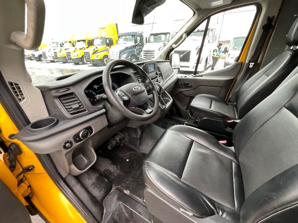 Cargo Van (Panel Van)-Light and Medium Duty Trucks-Ford-2020-Transit 250-Burlington-ON-144,825\n\t\tkm-$ 35,000 - Image 15