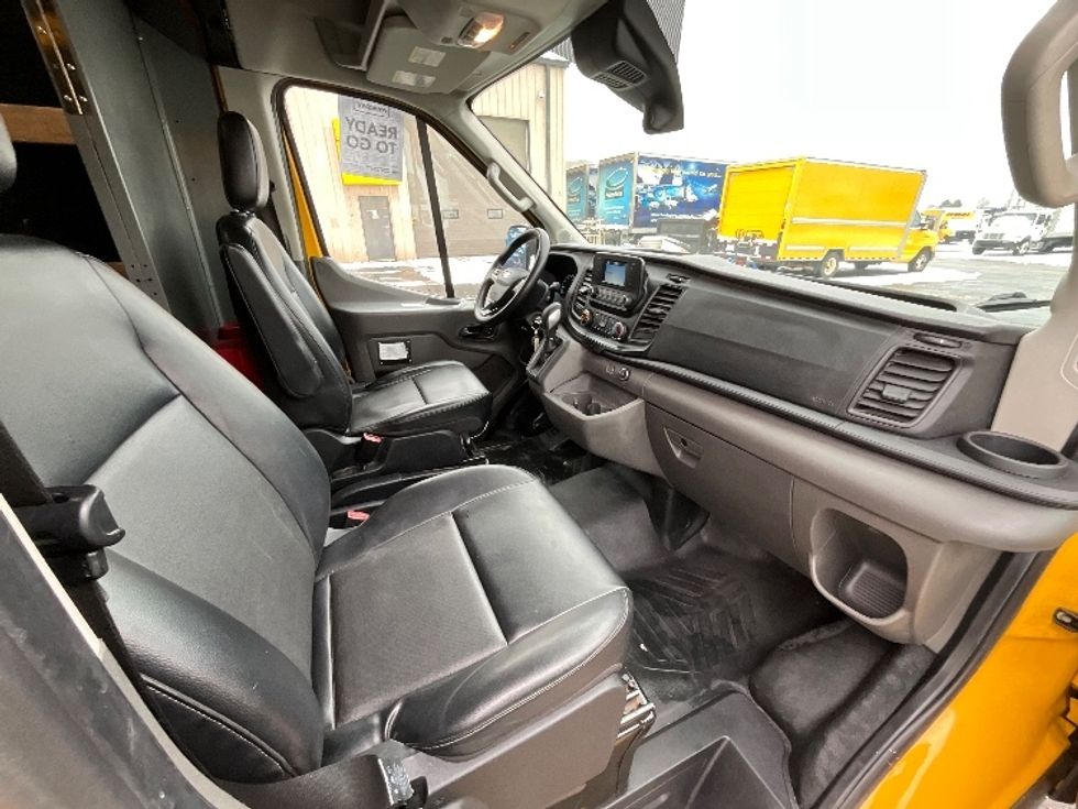 Cargo Van (Panel Van)-Light and Medium Duty Trucks-Ford-2020-Transit 250-Burlington-ON-144,825\n\t\tkm-$ 35,000 - Image 18