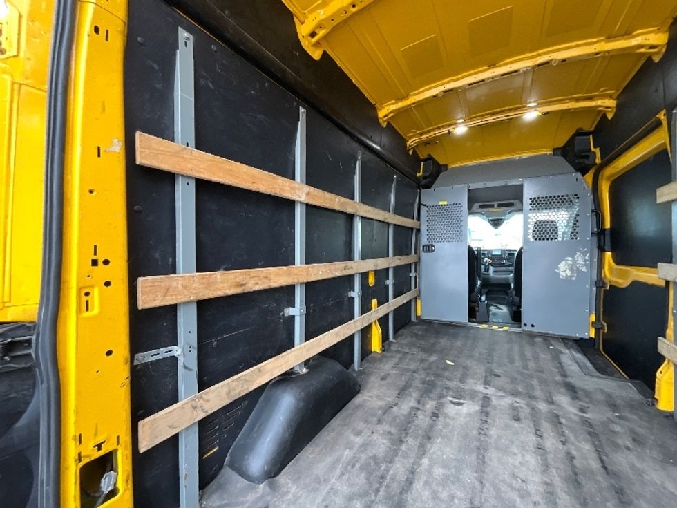 Cargo Van (Panel Van)-Light and Medium Duty Trucks-Ford-2020-Transit 250-Burlington-ON-144,825\n\t\tkm-$ 35,000 - Image 8