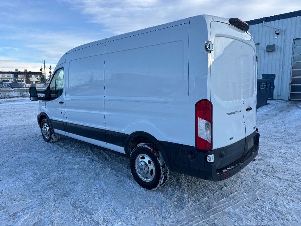 Cargo Van (Panel Van)-Light and Medium Duty Trucks-Ford-2020-Transit 250-Calgary-AB-49,110\n\t\tkm-$ 45,500 - Image 5