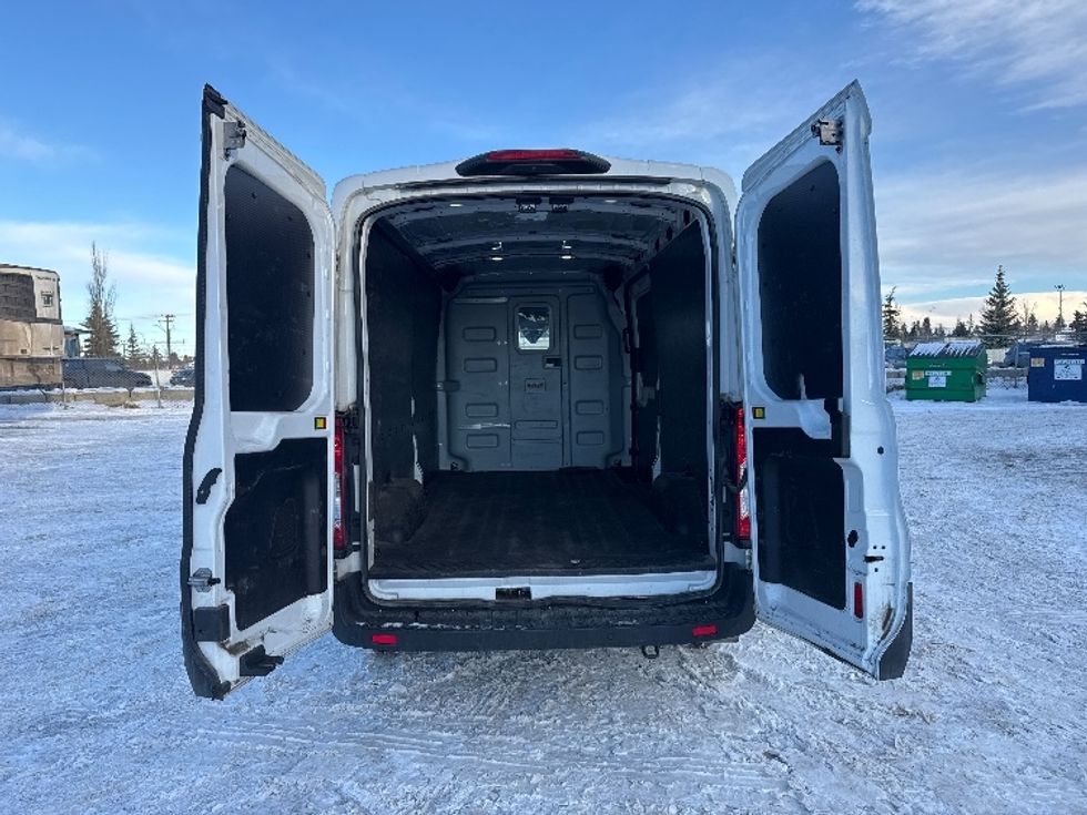 Cargo Van (Panel Van)-Light and Medium Duty Trucks-Ford-2020-Transit 250-Calgary-AB-49,110\n\t\tkm-$ 45,500 - Image 7