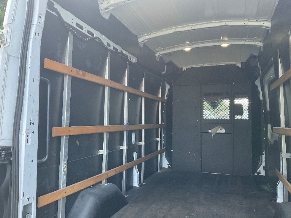 Cargo Van (Panel Van)-Light and Medium Duty Trucks-Ford-2020-Transit 250-Capitol Heights-MD-60,326\n\t\tmiles-$ 35,250 - Image 10