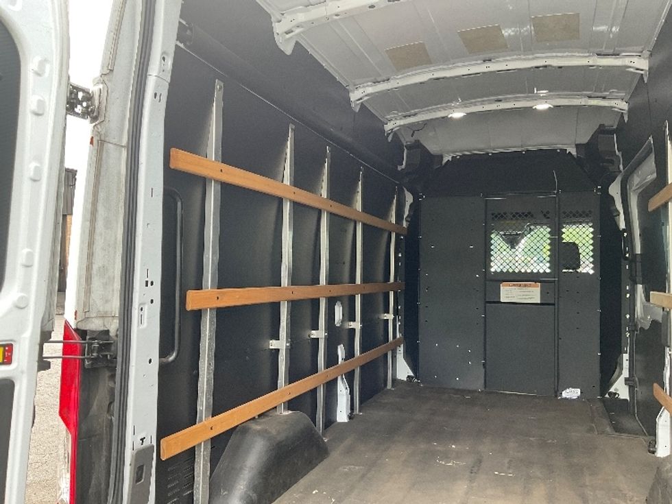 Cargo Van (Panel Van)-Light and Medium Duty Trucks-Ford-2020-Transit 250-Capitol Heights-MD-92,468\n\t\tmiles-$ 32,250 - Image 11