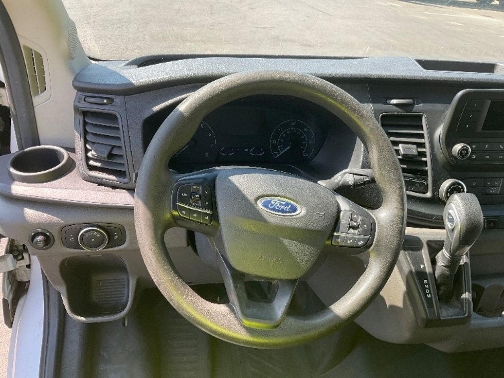 Cargo Van (Panel Van)-Light and Medium Duty Trucks-Ford-2020-Transit 250-Capitol Heights-MD-92,468\n\t\tmiles-$ 32,250 - Image 18