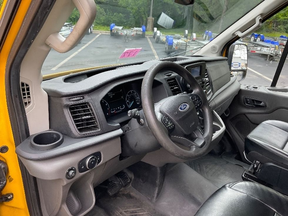 Cargo Van (Panel Van)-Light and Medium Duty Trucks-Ford-2020-Transit 250-Capitol Heights-MD-99,453\n\t\tmiles-$ 27,250 - Image 17