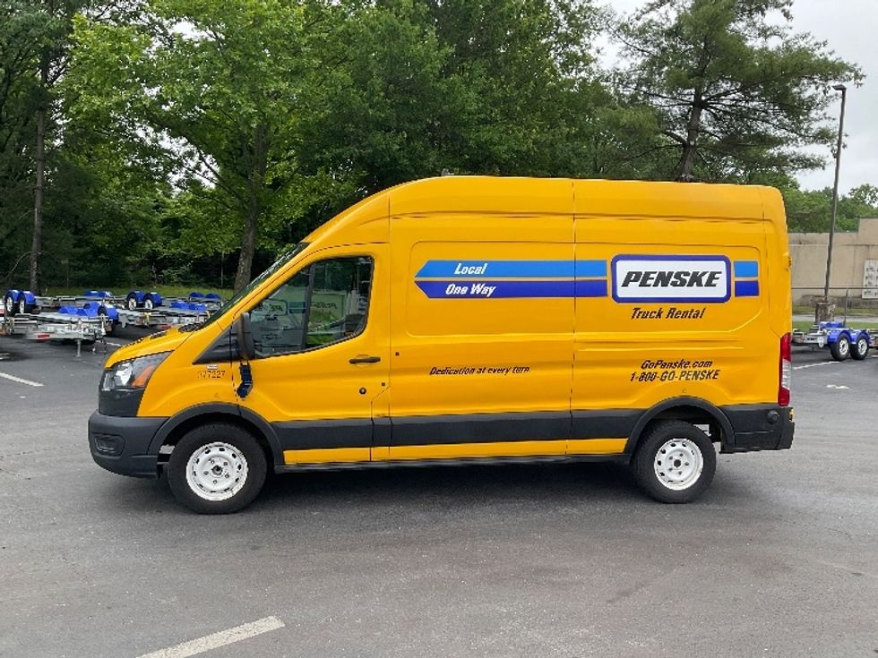 Cargo Van (Panel Van)-Light and Medium Duty Trucks-Ford-2020-Transit 250-Capitol Heights-MD-99,453\n\t\tmiles-$ 27,250 - Image 4