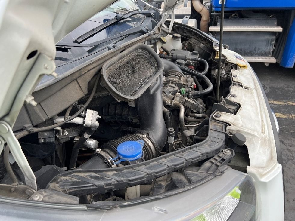 Cargo Van (Panel Van)-Light and Medium Duty Trucks-Ford-2020-Transit 250-Carson-CA-197,610\n\t\tmiles-$ 18,750 - Image 22