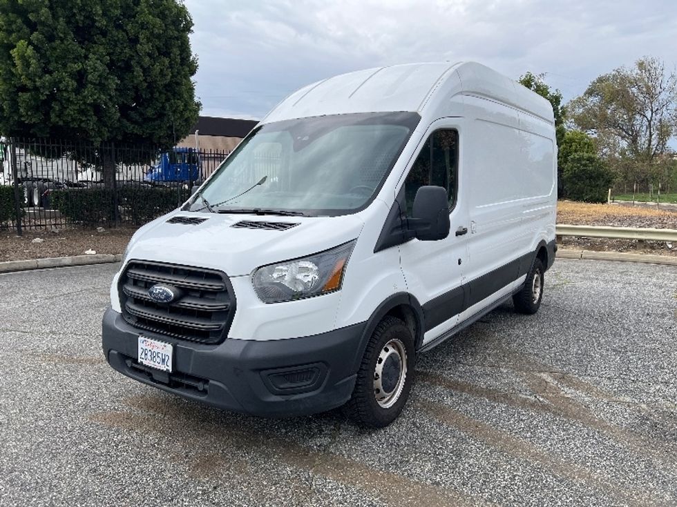 Cargo Van (Panel Van)-Light and Medium Duty Trucks-Ford-2020-Transit 250-Carson-CA-197,610\n\t\tmiles-$ 18,750 - Image 3