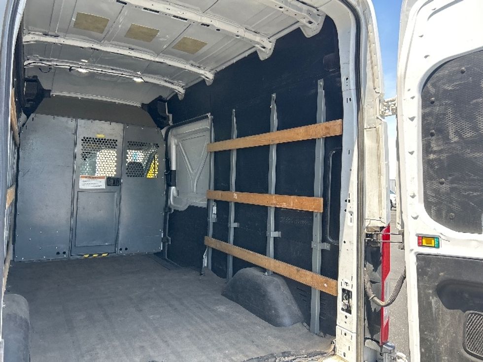 Cargo Van (Panel Van)-Light and Medium Duty Trucks-Ford-2020-Transit 250-Ceres-CA-148,890\n\t\tmiles-$ 28,000 - Image 10