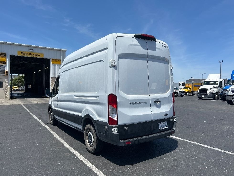Cargo Van (Panel Van)-Light and Medium Duty Trucks-Ford-2020-Transit 250-Ceres-CA-148,890\n\t\tmiles-$ 28,000 - Image 5
