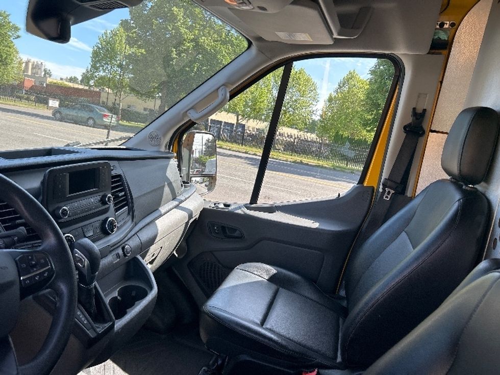 Cargo Van (Panel Van)-Light and Medium Duty Trucks-Ford-2020-Transit 250-Clackamas-OR-50,491\n\t\tmiles-$ 32,500 - Image 19