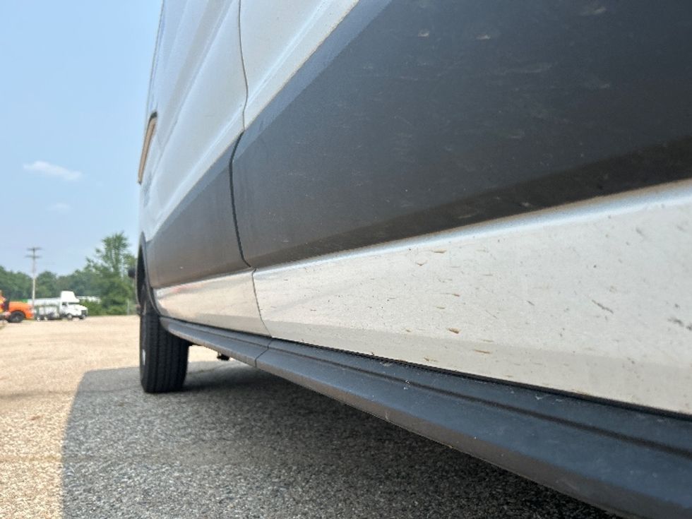 Cargo Van (Panel Van)-Light and Medium Duty Trucks-Ford-2020-Transit 250-Comstock Park-MI-77,135\n\t\tmiles-$ 32,250 - Image 12