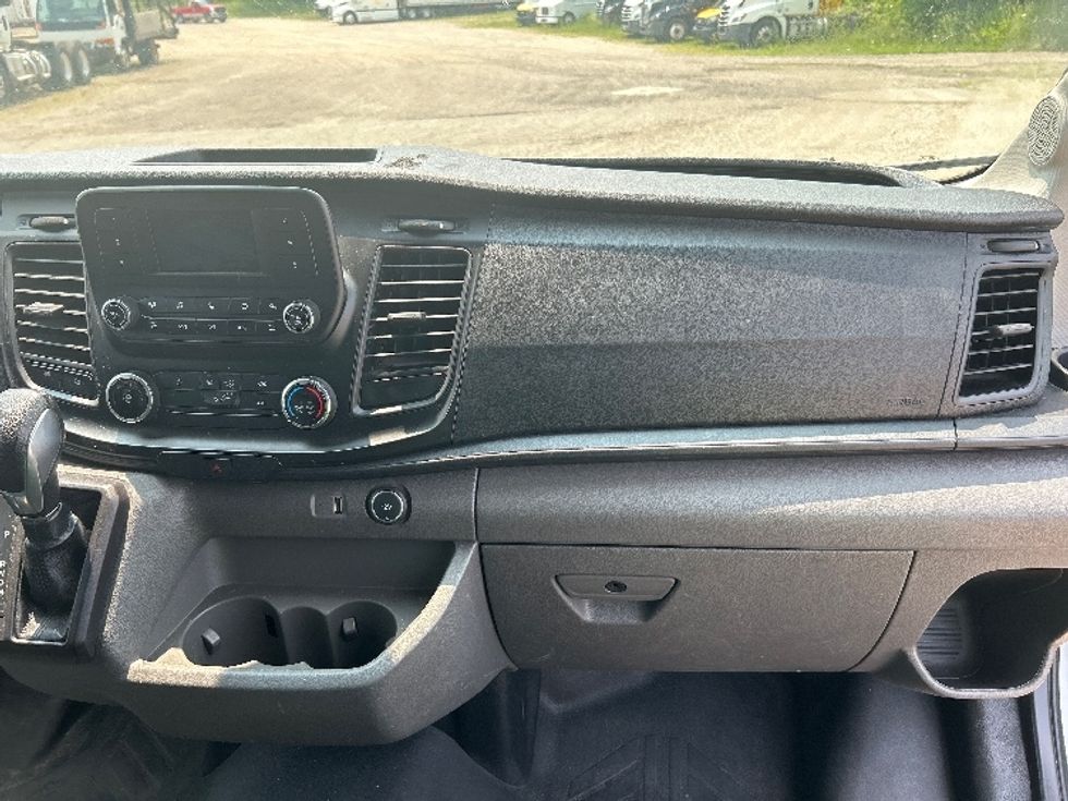 Cargo Van (Panel Van)-Light and Medium Duty Trucks-Ford-2020-Transit 250-Comstock Park-MI-77,135\n\t\tmiles-$ 32,250 - Image 19