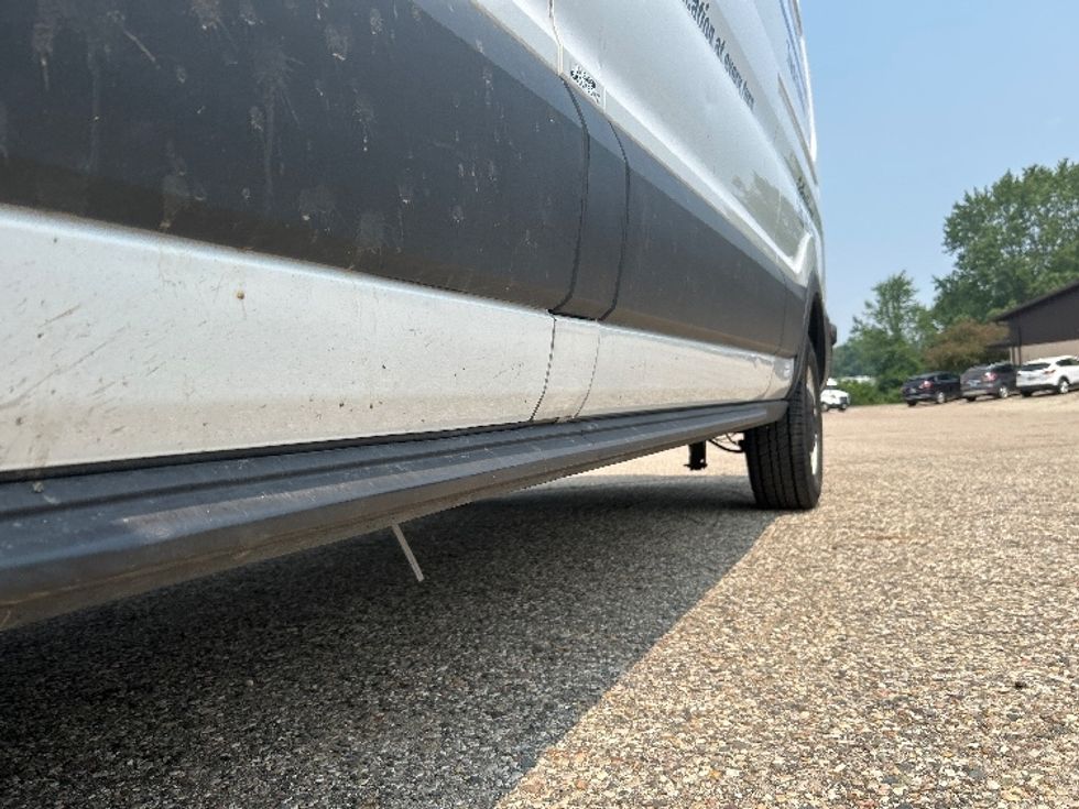 Cargo Van (Panel Van)-Light and Medium Duty Trucks-Ford-2020-Transit 250-Comstock Park-MI-77,135\n\t\tmiles-$ 32,250 - Image 5