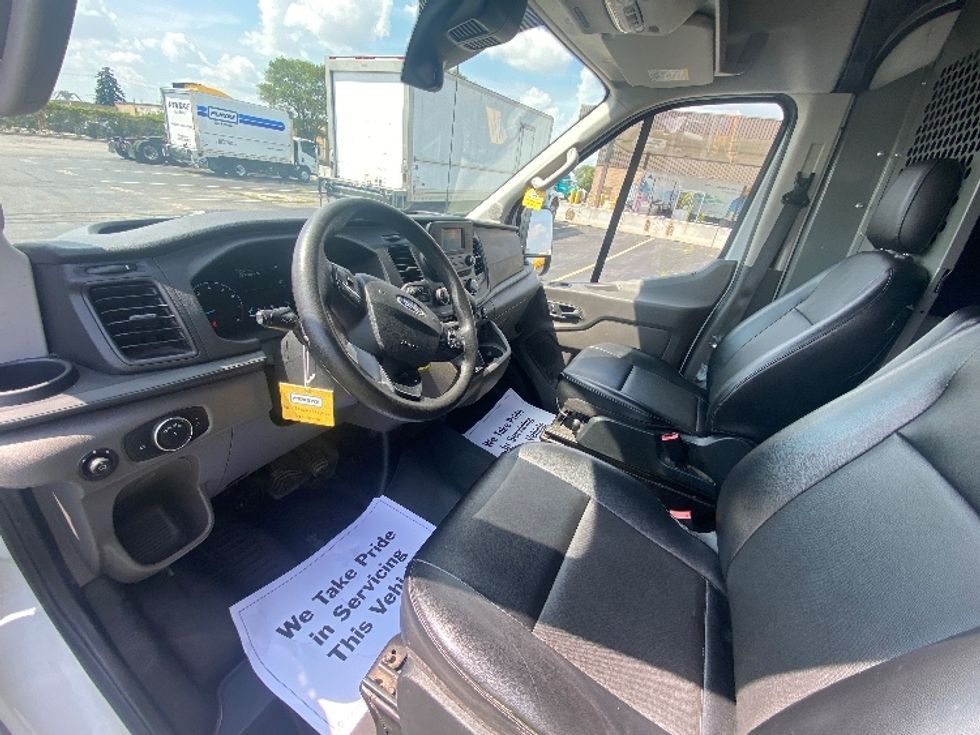 2020 Ford Transit photo 12