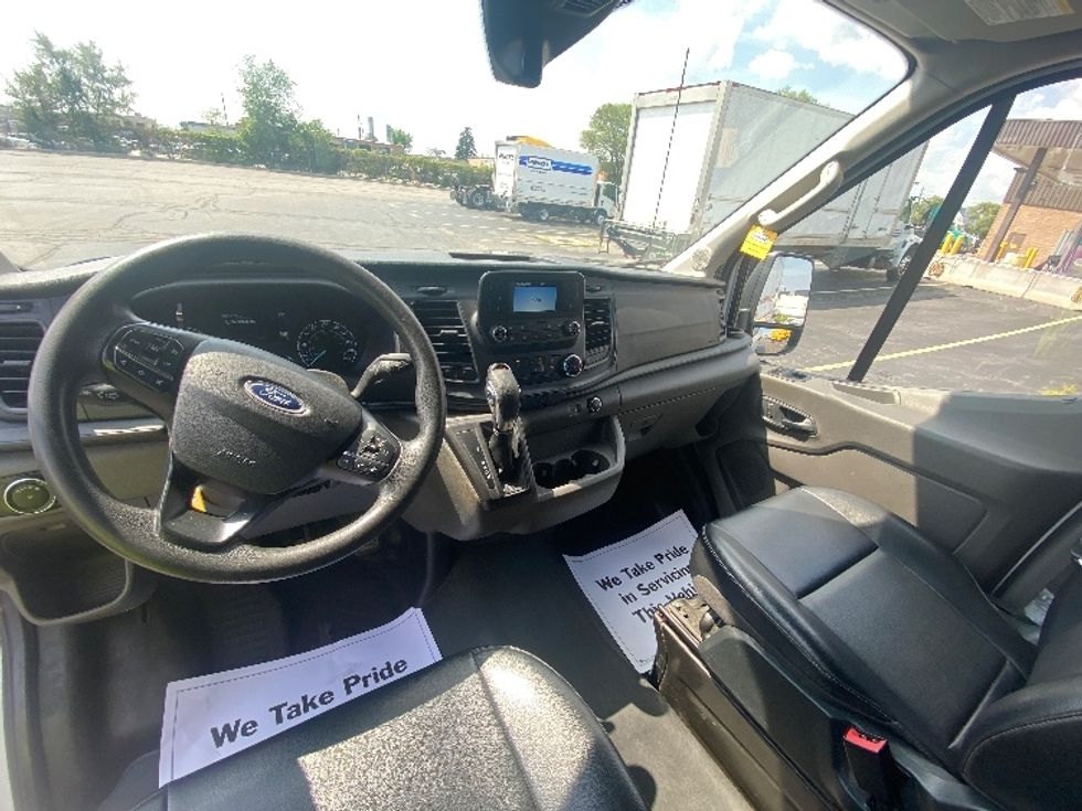 2020 Ford Transit photo 13