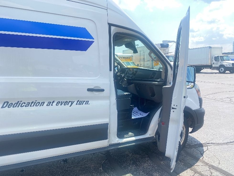 2020 Ford Transit photo 15