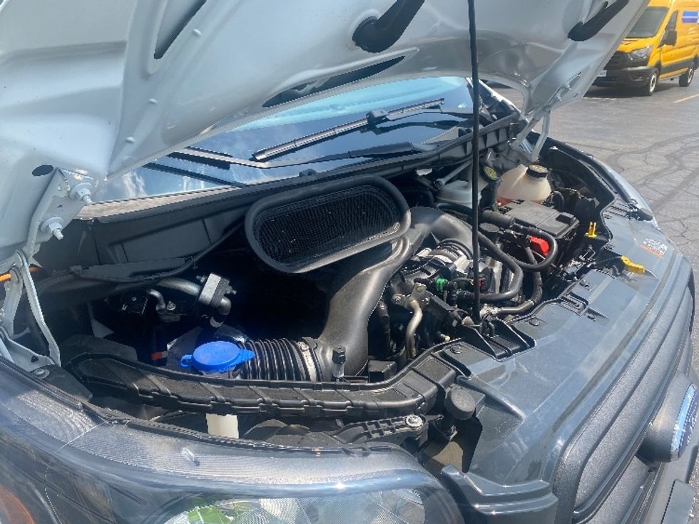 Cargo Van (Panel Van)-Light and Medium Duty Trucks-Ford-2020-Transit 250-Concord-ON-79,456\n\t\tkm-$ 43,250 - Image 22