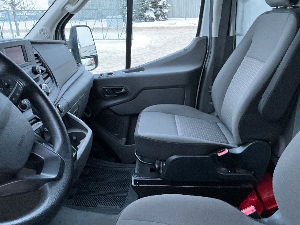Cargo Van (Panel Van)-Light and Medium Duty Trucks-Ford-2020-Transit 250-Edmonton-AB-82,767\n\t\tkm-$ 41,500 - Image 17