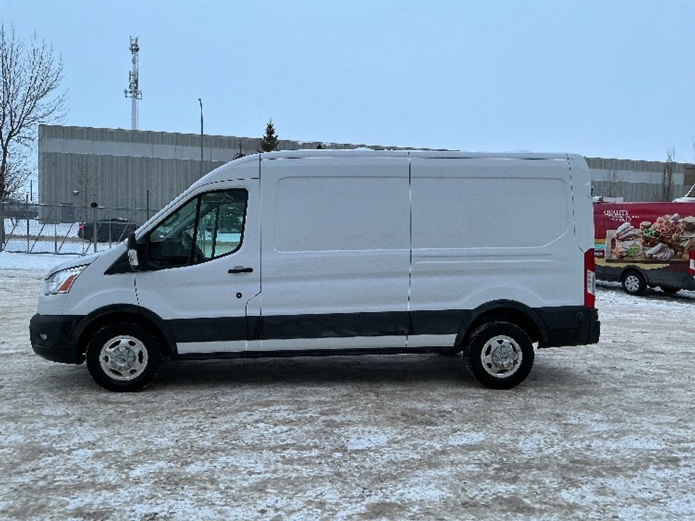 Cargo Van (Panel Van)-Light and Medium Duty Trucks-Ford-2020-Transit 250-Edmonton-AB-82,767\n\t\tkm-$ 41,500 - Image 4