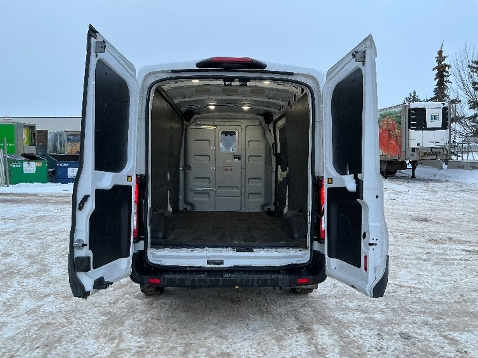 Cargo Van (Panel Van)-Light and Medium Duty Trucks-Ford-2020-Transit 250-Edmonton-AB-82,767\n\t\tkm-$ 41,500 - Image 8
