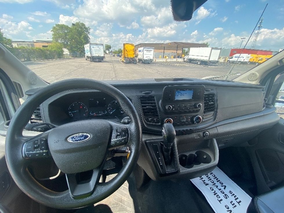 Cargo Van (Panel Van)-Light and Medium Duty Trucks-Ford-2020-Transit 250-Etobicoke-ON-140,264\n\t\tkm-$ 40,000 - Image 13