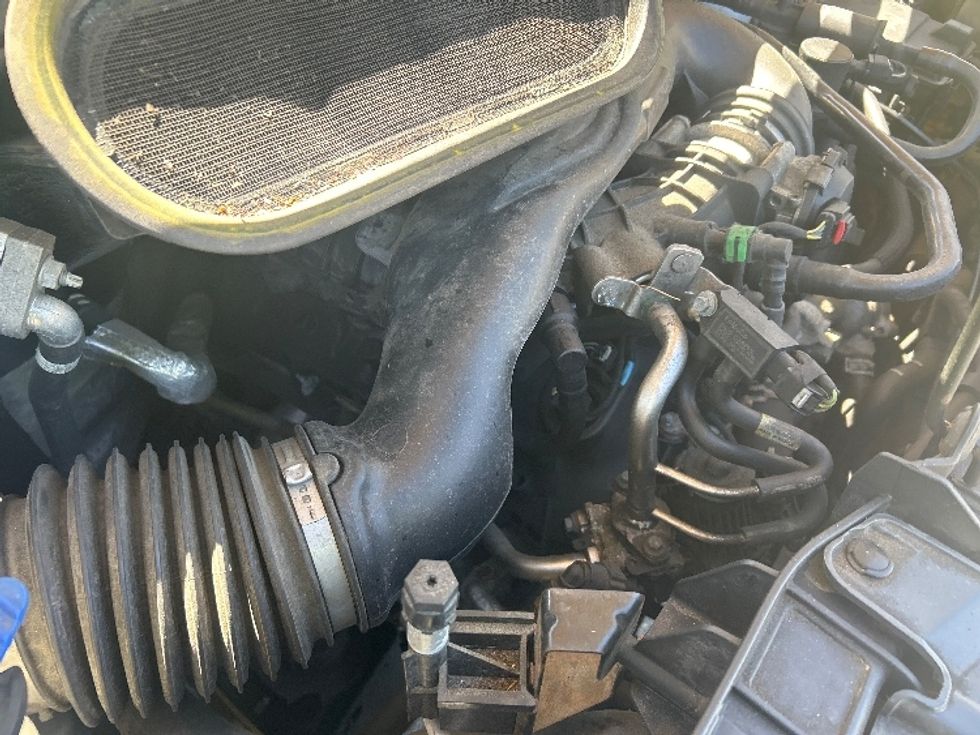 Cargo Van (Panel Van)-Light and Medium Duty Trucks-Ford-2020-Transit 250-Fitchburg-MA-168,922\n\t\tmiles-$ 19,750 - Image 20