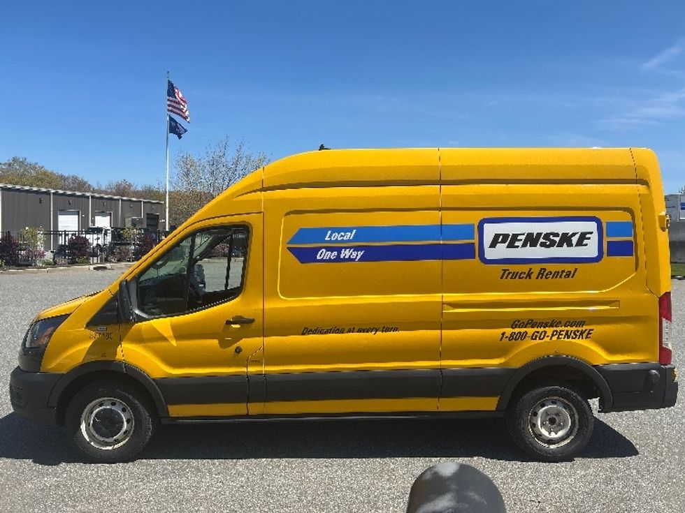 Cargo Van (Panel Van)-Light and Medium Duty Trucks-Ford-2020-Transit 250-Fitchburg-MA-168,922\n\t\tmiles-$ 19,750 - Image 4